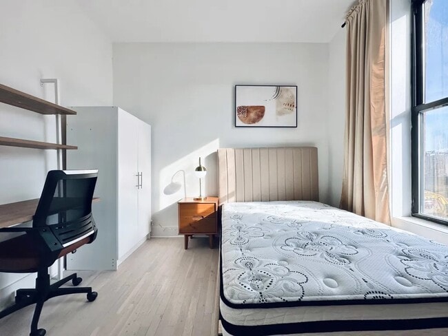 Photo - Furnished room/NOT APARTMENT