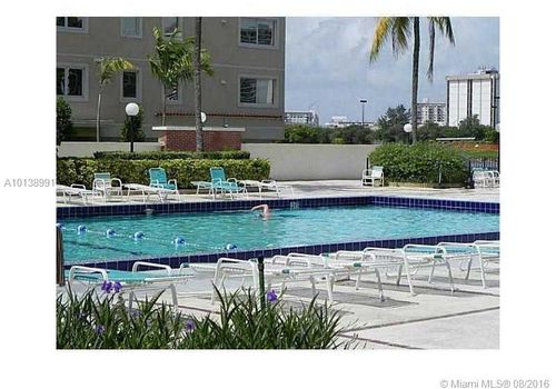 Building Photo - 3800 S Ocean Dr