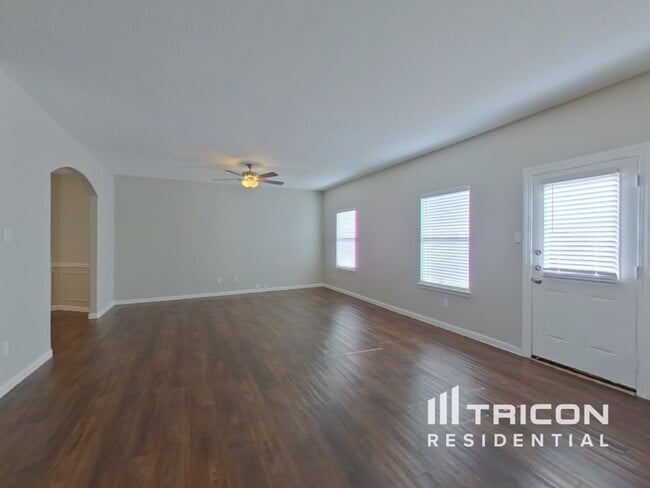Building Photo - 11835 Belle Ct