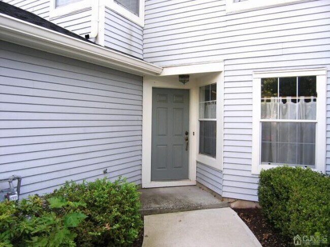Foto del edificio - 14 Trumbull Ct