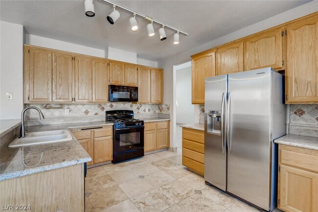 Building Photo - 8213 W Ruby Mountain Way