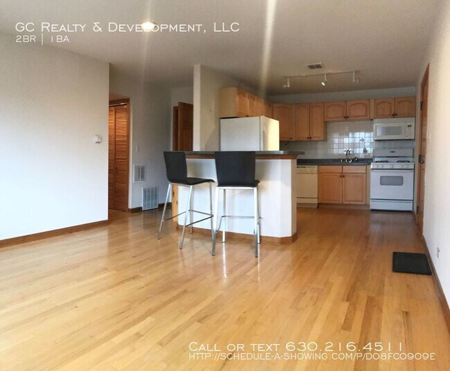 Building Photo - 3846 25th Ave