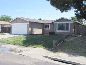 Building Photo - 701 Shannon Dr