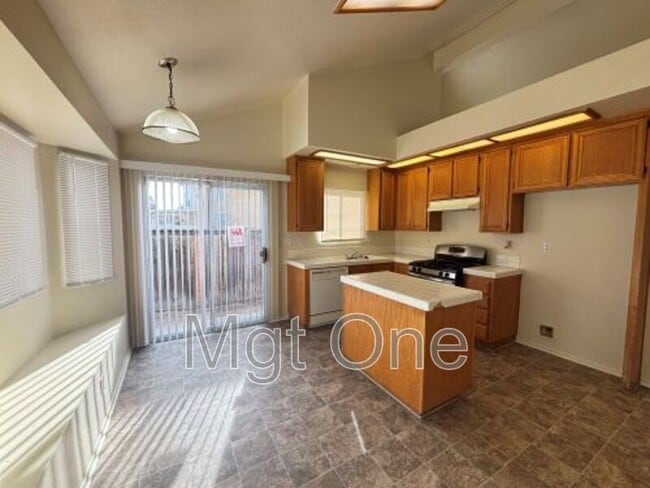 Photo - 12780 Pan Am Blvd House