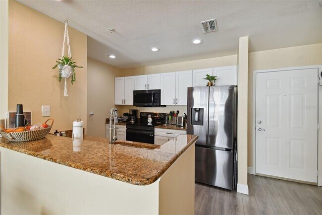 Building Photo - 700 S Harbour Island Blvd