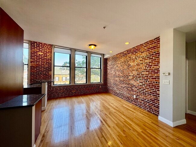 Foto del edificio - 140 Washington St