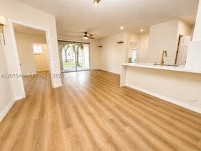 Building Photo - 2548 Centergate Dr