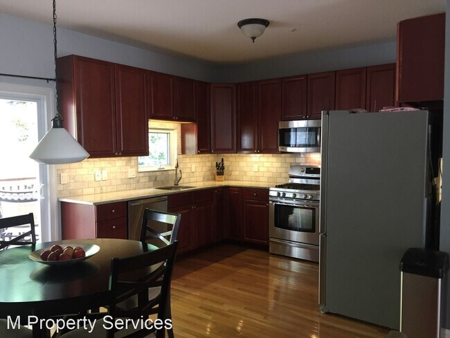 Foto del edificio - 3 br, 2.5 bath House - 528 Ford Street