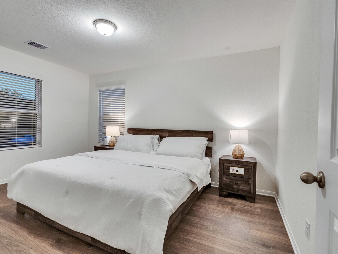 Foto del edificio - 410 Magnolia Ln