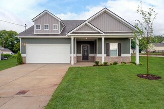 Building Photo - 2100 Franks Ct
