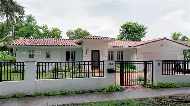 Building Photo - 614 San Juan Dr