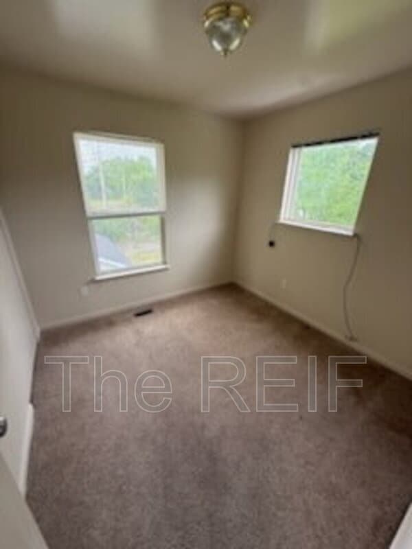 Building Photo - 1526 Garland St