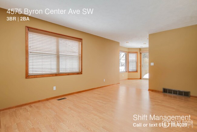 Building Photo - 4575 Byron Center Ave SW