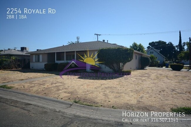 Photo - 2254 Royale Rd House