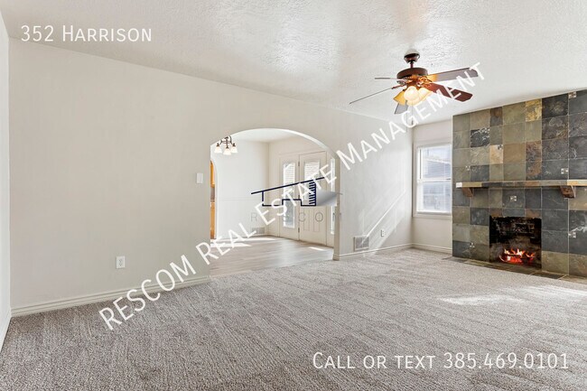 Foto del edificio - 352 Harrison-