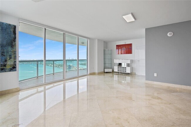 Foto del edificio - 1800 N Bayshore Dr