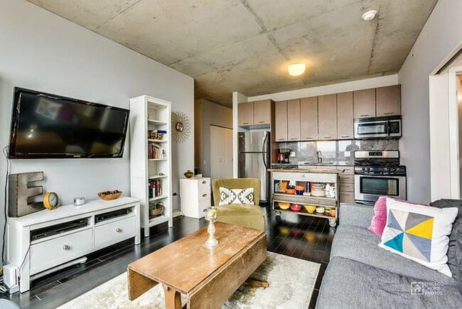 Foto del edificio - 659 W Randolph St