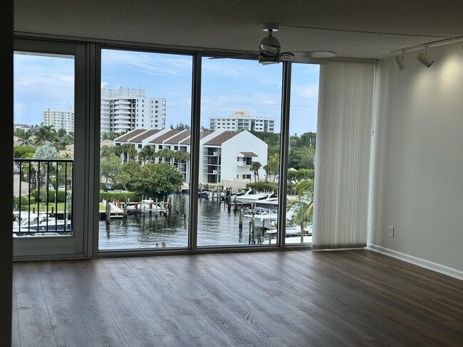 Building Photo - 4750 S Ocean Blvd