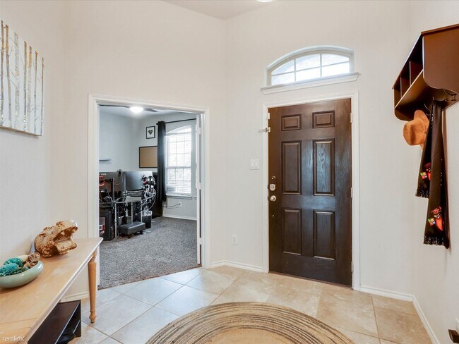 Foto del edificio - 4 br, 2.5 bath House - 10704 Ersebrook Court