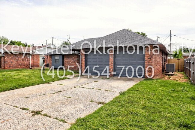 Building Photo - 5932 N Terry Ave