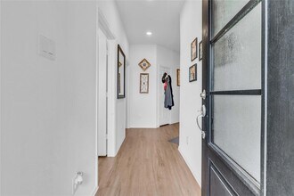 Building Photo - 6308 Astoria Pk Ln