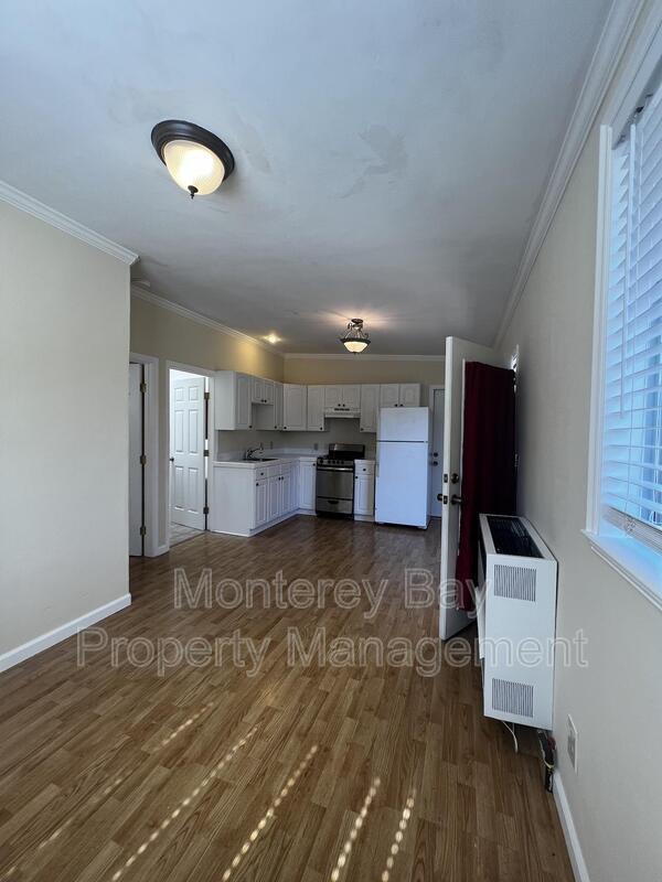 Building Photo - 477 Figueroa St