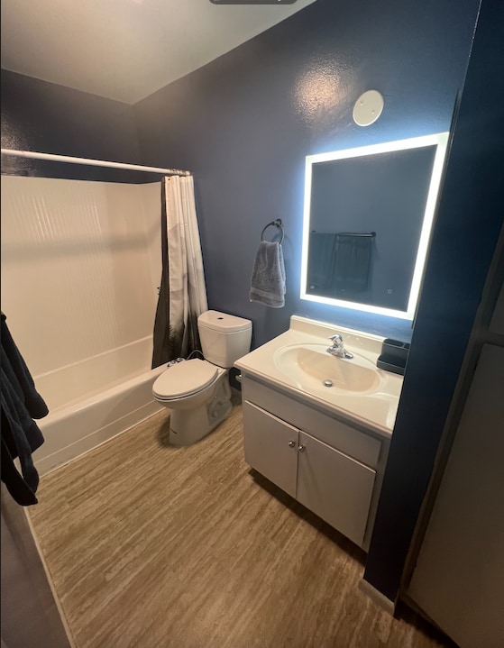 Building Photo - 812 Coriander Dr