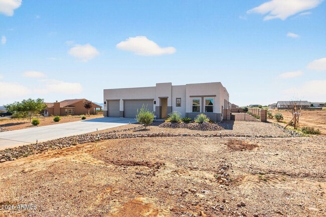Building Photo - 6736 Vaquero Cir