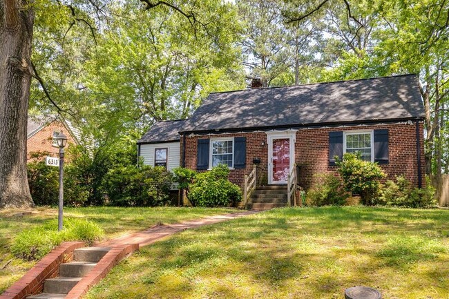 Building Photo - 6313 Morningside Dr