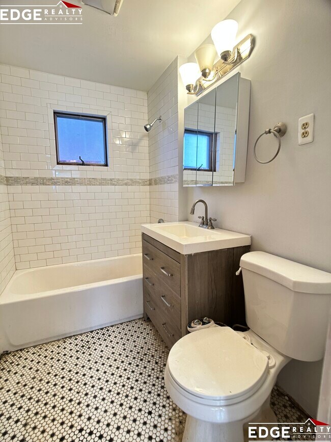 Foto del edificio - 90 Beechcroft St