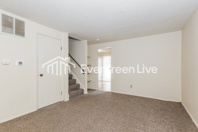 Building Photo - 8241 Schoolgate Dr