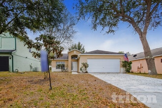 Building Photo - 17128 Woodcrest Way