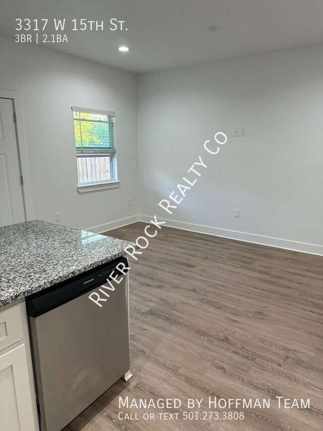 Foto del edificio - 3317 W 15th St