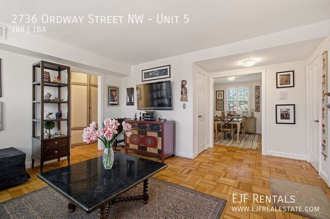 Foto del edificio - 2736 Ordway St NW