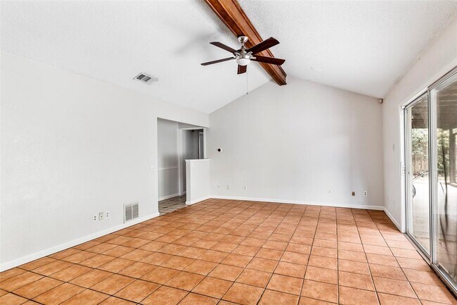 Building Photo - 7506 Glenhill Rd