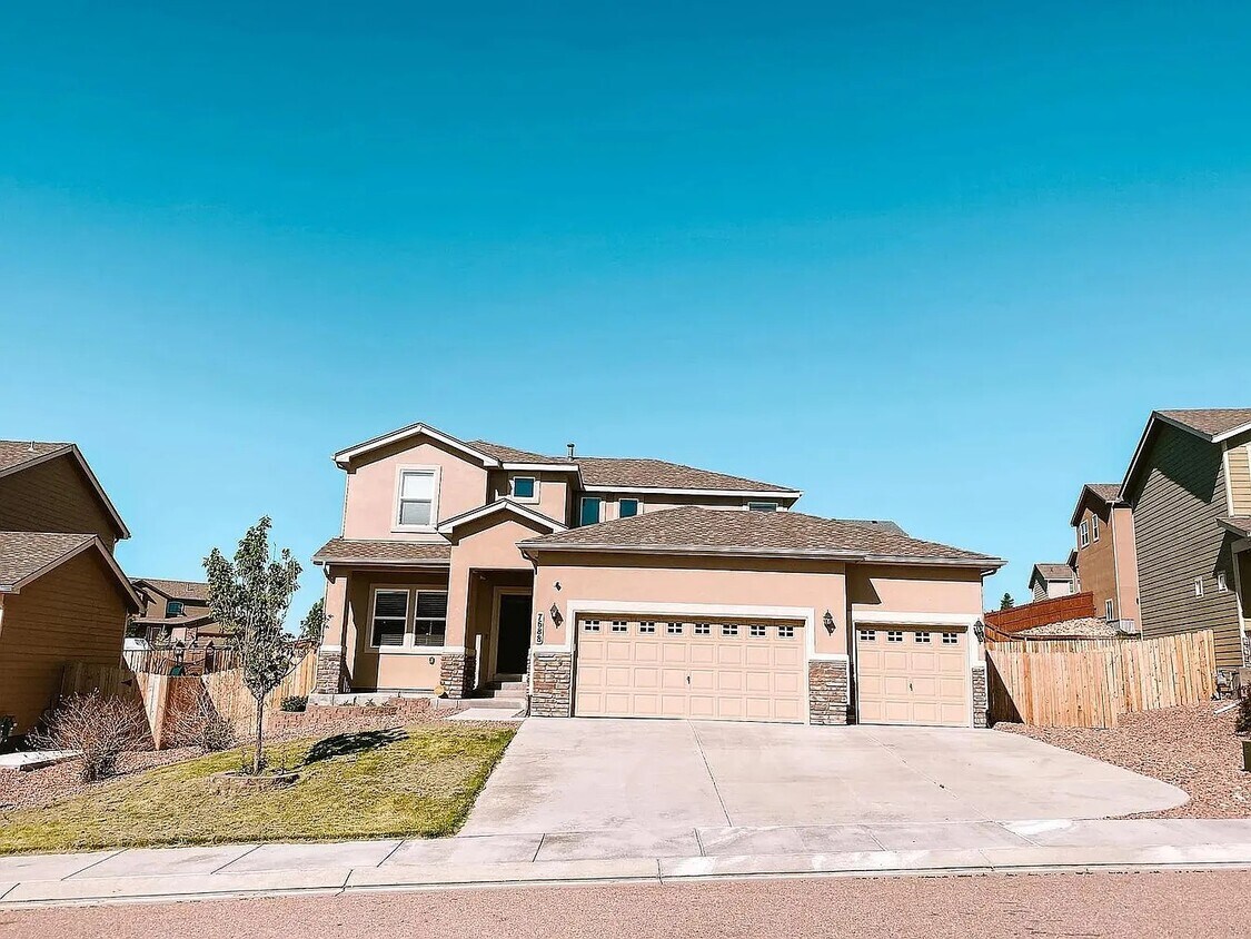 7688 Bonterra Ln, Colorado Springs, CO 80925 House Rental in Colorado