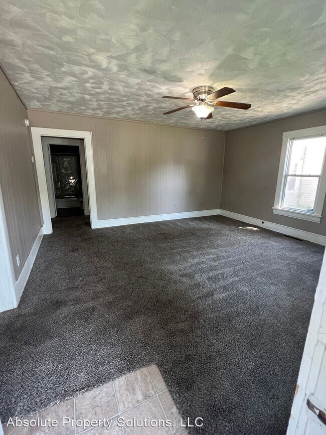 Building Photo - 2 br, 1 bath House - 2246 N National Ave