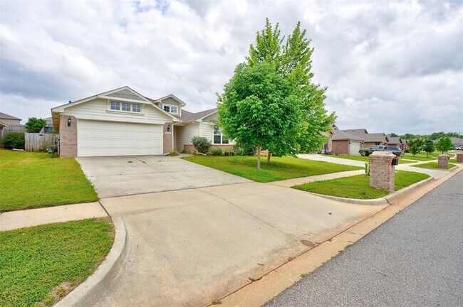 Foto del edificio - 12490 Native Hill Dr