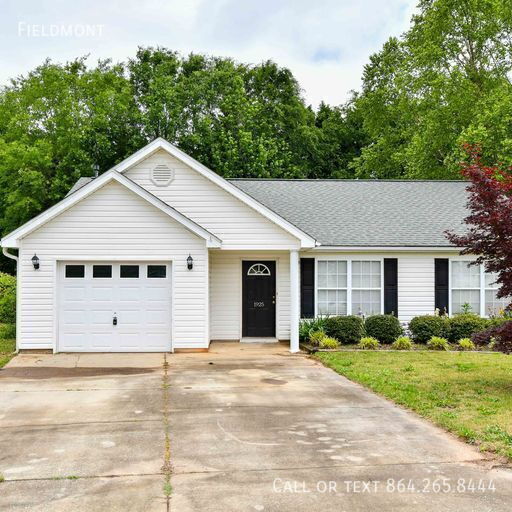 Foto del edificio - 3-Bed Home in Fountain Inn – Vaulted Ceili...