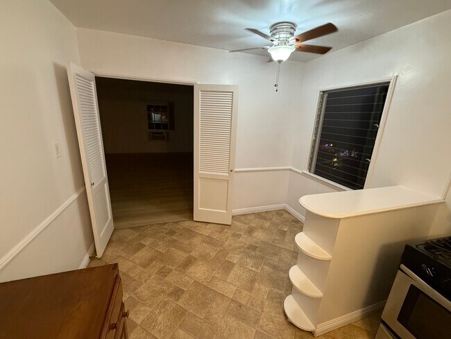 Foto principal - 846 N Sweetzer Ave