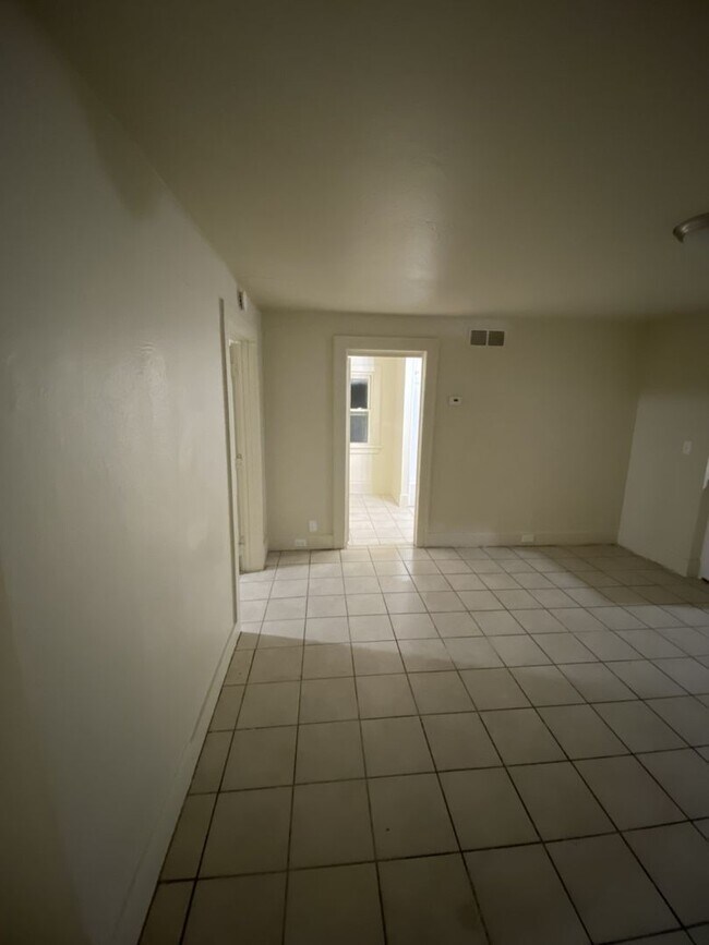 Foto del edificio - 3524 N 21st St