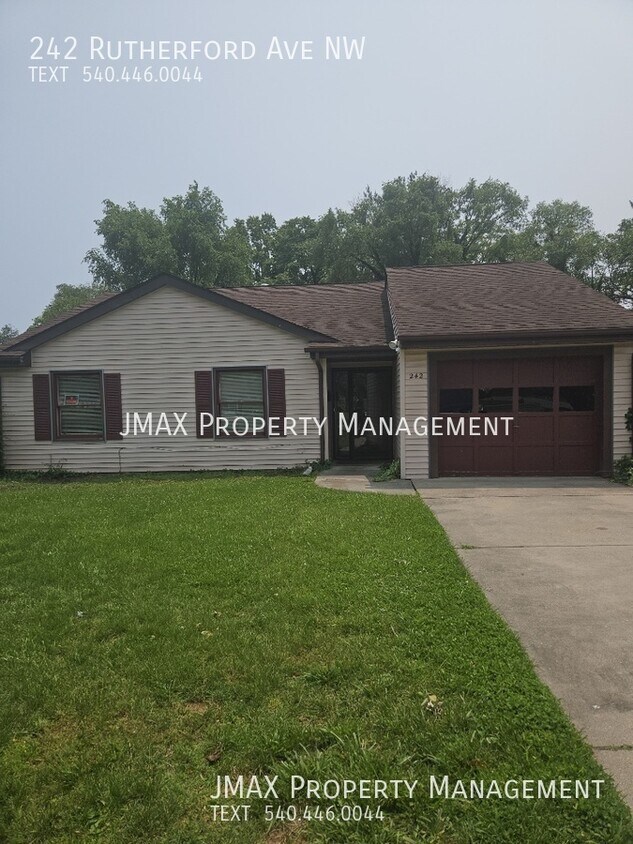 Foto principal - 242 Rutherford Ave NW