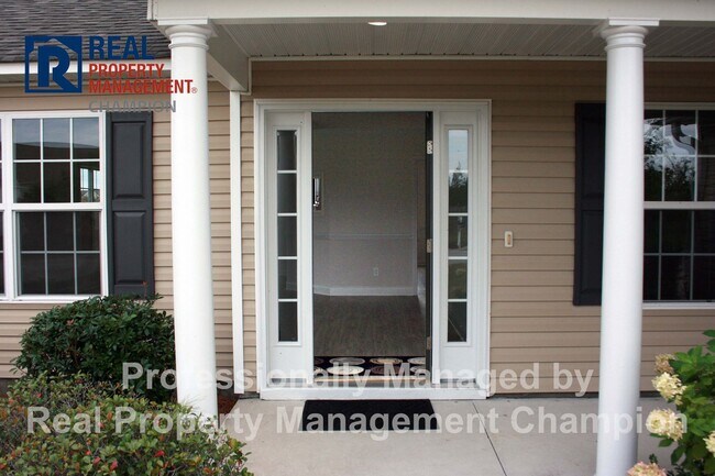 Foto del edificio - Welcoming Home in Courtney Pines w/Fenced Yard