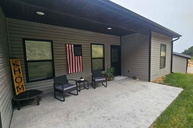 Foto del edificio - 1399 Autumn Ridge Dr
