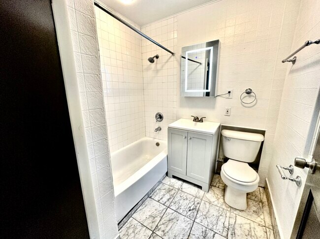 Foto del edificio - 4009 N Elston Ave