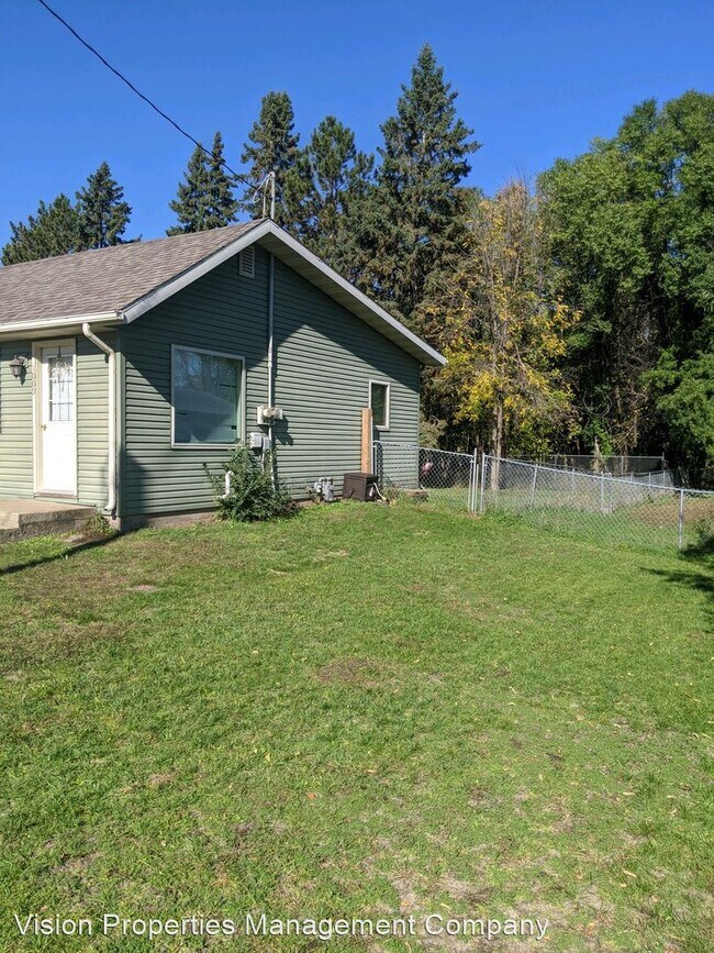 Building Photo - 3 br, 1.5 bath House - 1009 15th St NW