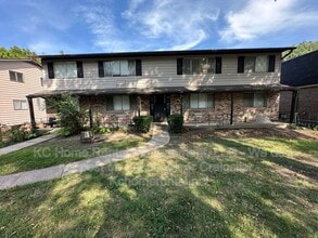 Building Photo - 8449 Lowell Ave