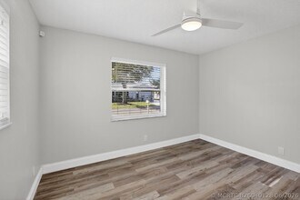 Building Photo - 8845 NW 14th St