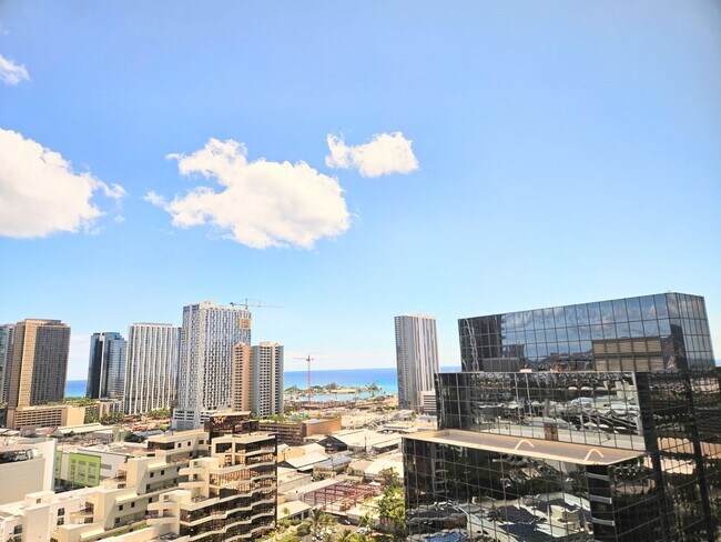 Foto del edificio - Royal Capitol Place Kakaako 1 Bedroom 1 Ba...