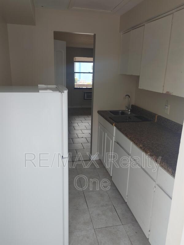 Foto del edificio - 74 S Washington St